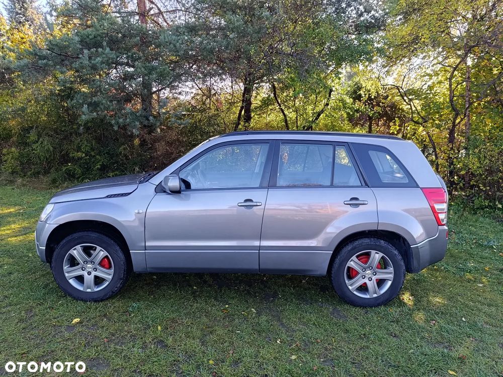 Suzuki Grand Vitara 2007 photo 2
