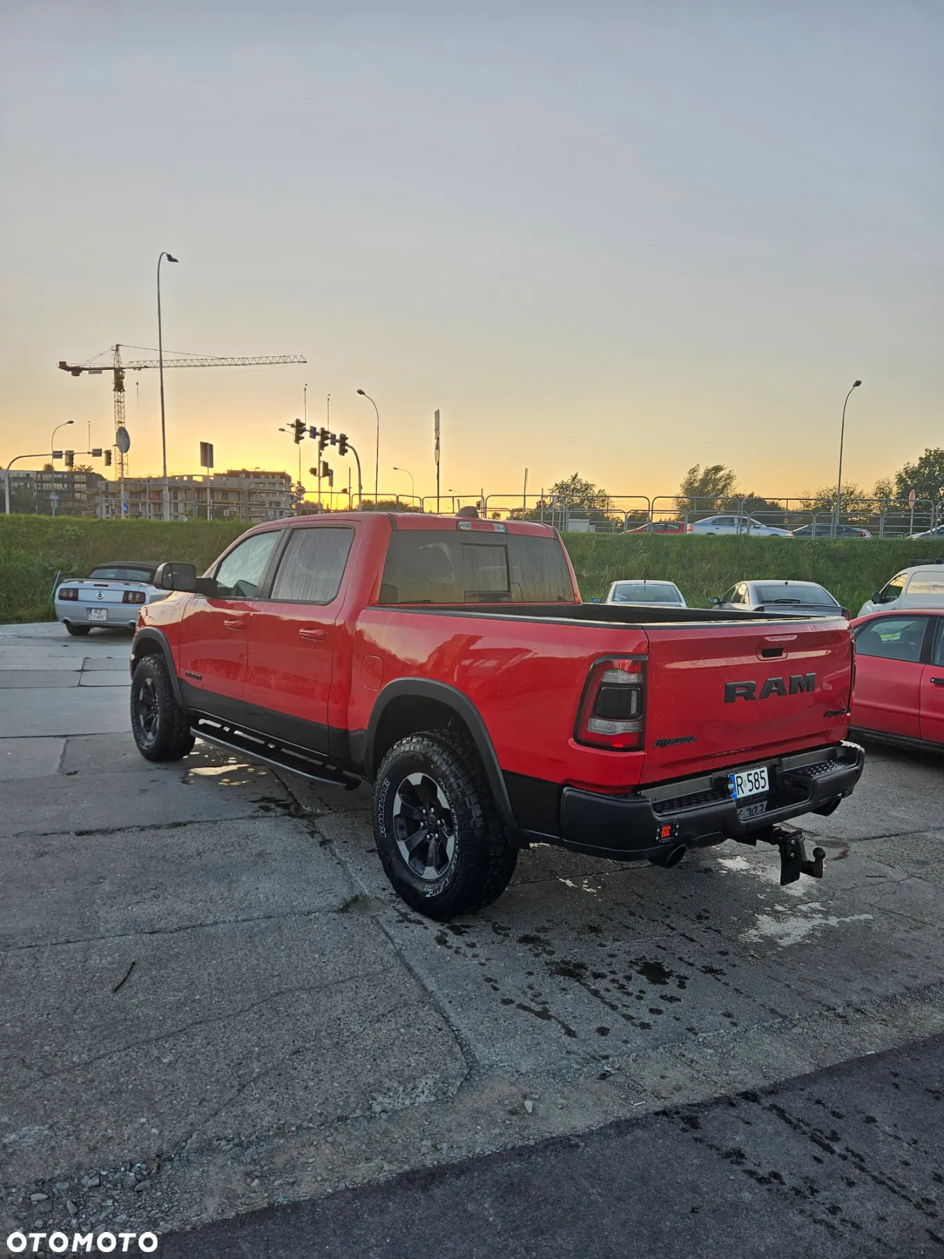 Dodge RAM 1500 5.7 4x4 - 6