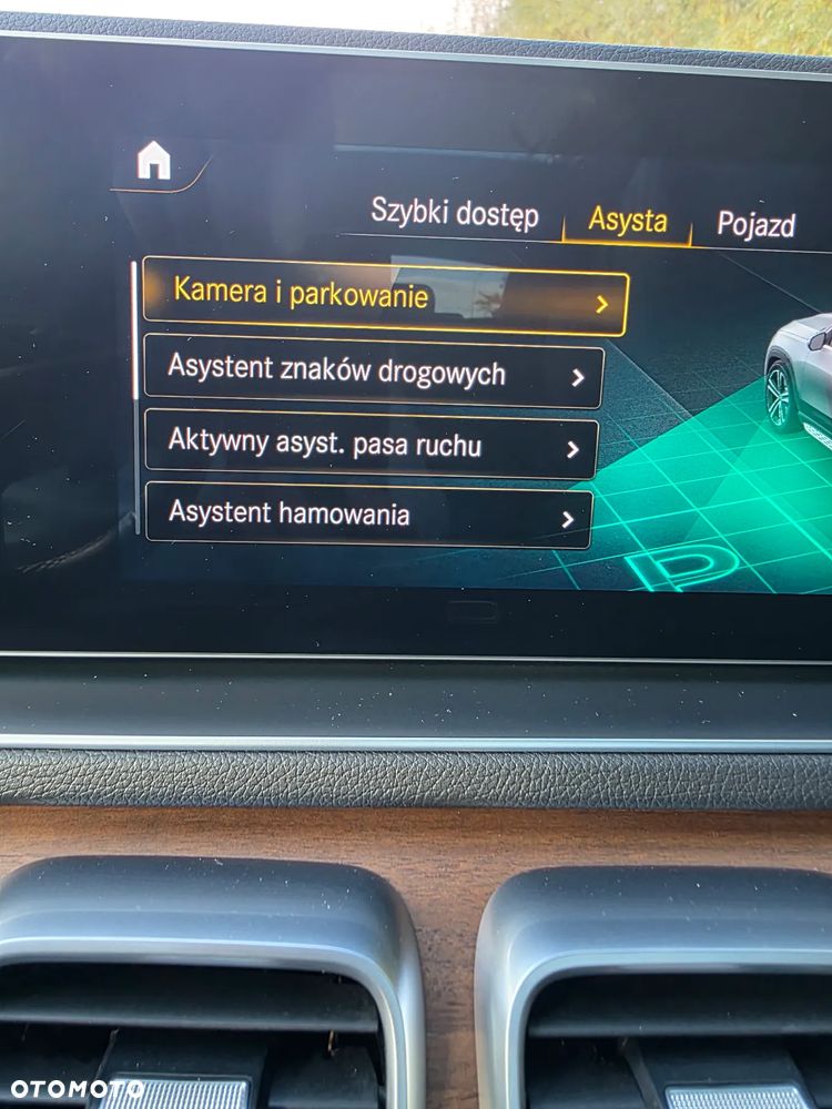 Mercedes-Benz GLE 300 d 4-Matic - 31