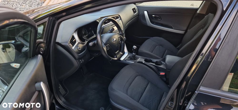 Kia Ceed Cee'd 1.6 CRDi M - 20