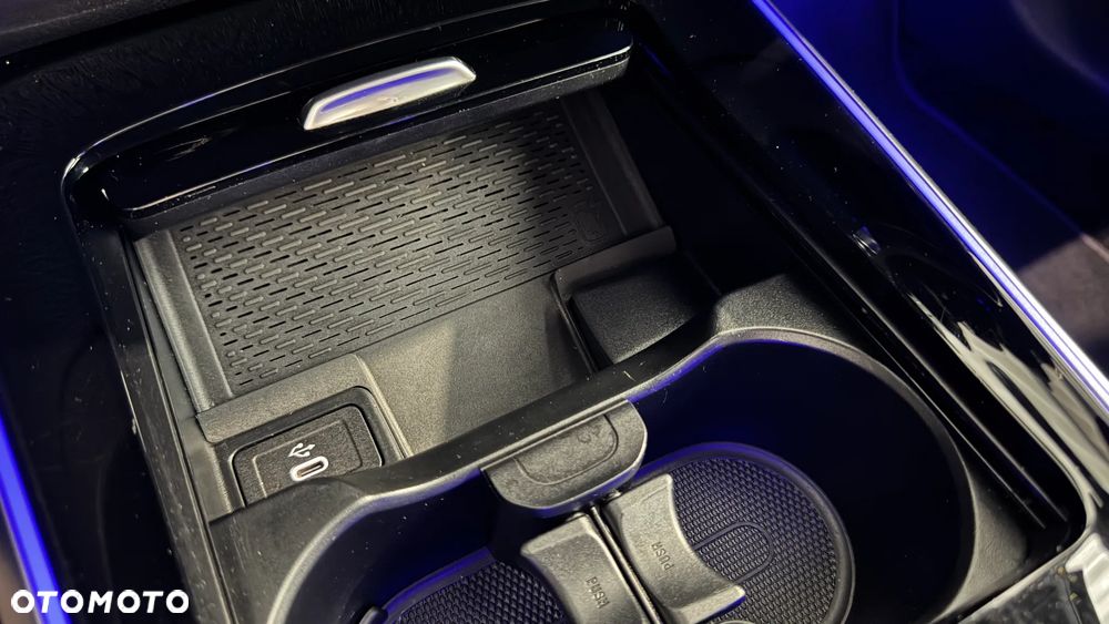 Mercedes-Benz GLB 200 mHEV Progressive 7G-DCT - 28