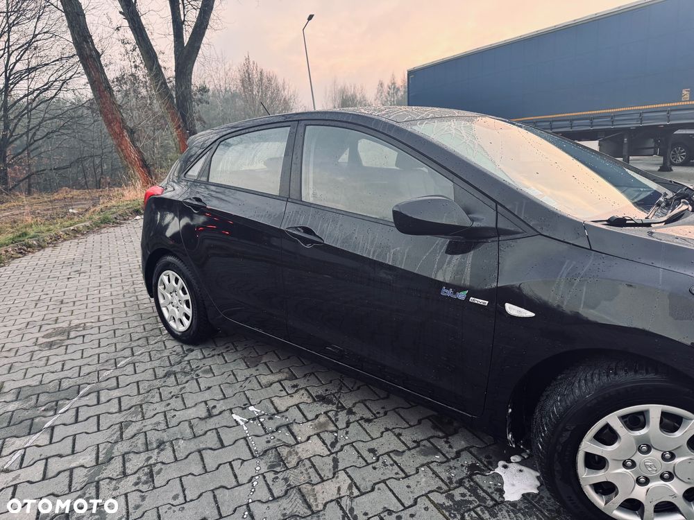 Hyundai i30 1.4 CRDi Trend - 4