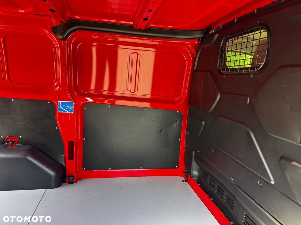 Ford TRANSIT CUSTOM - 22