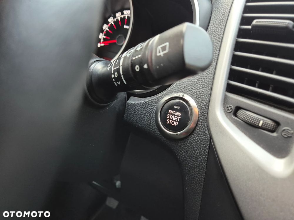 Kia Venga 1.4 CVVT ISG Vision - 22