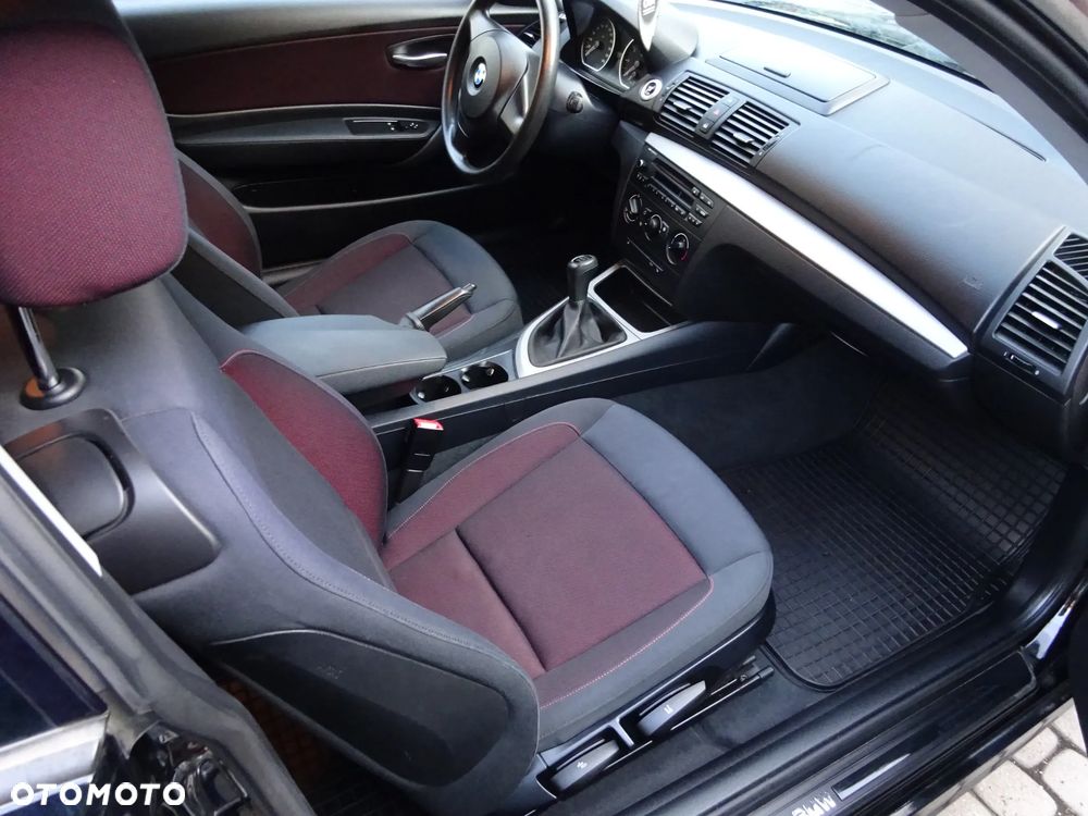 BMW Seria 1 - 12