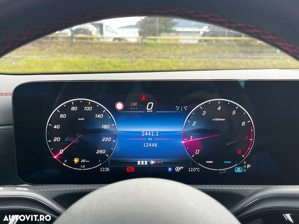 Mercedes-Benz CLA - 14