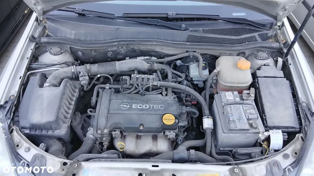 Opel Astra 1.4 - 11