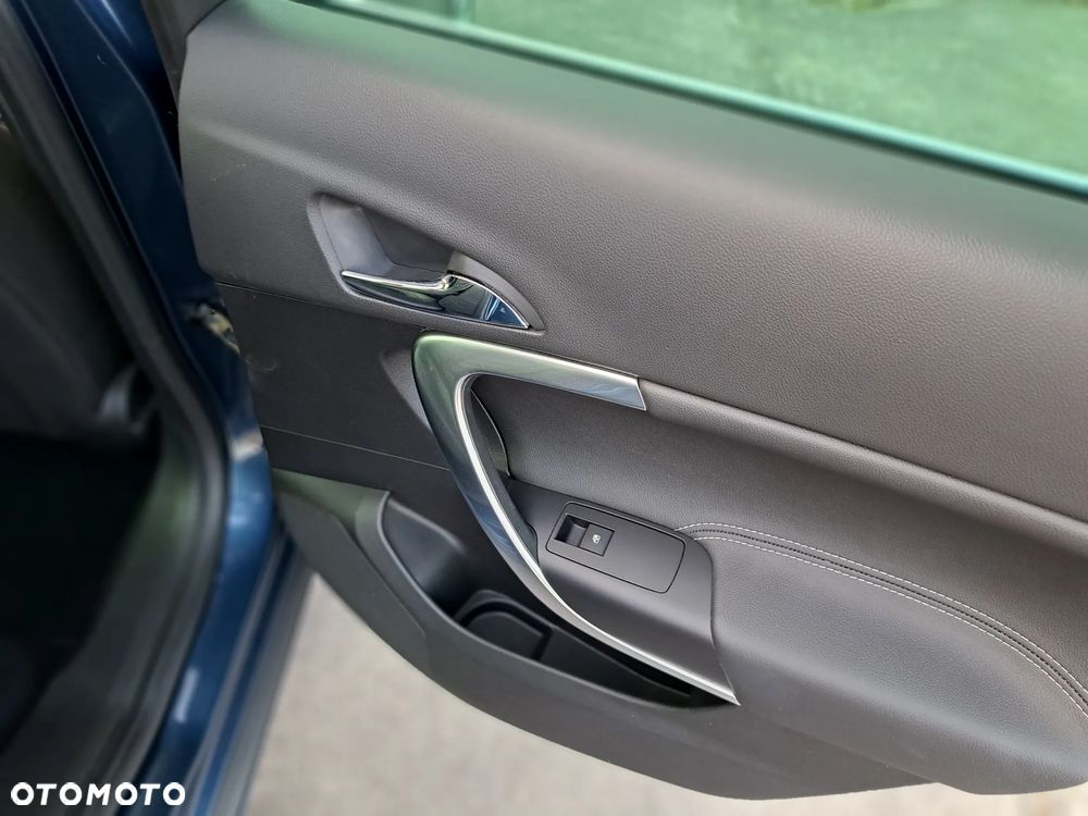 Opel Insignia 2.0 CDTI Automatik Cosmo - 32