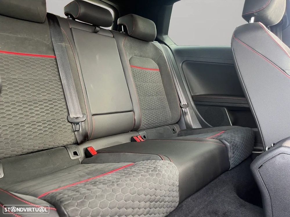VW Golf 2.0 TSI GTI DSG Performance - 13