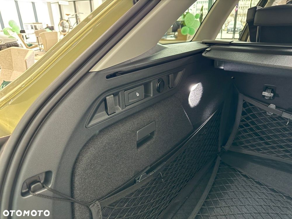 Skoda Superb 2.0 TDI SCR 4x4 L&K DSG - 21