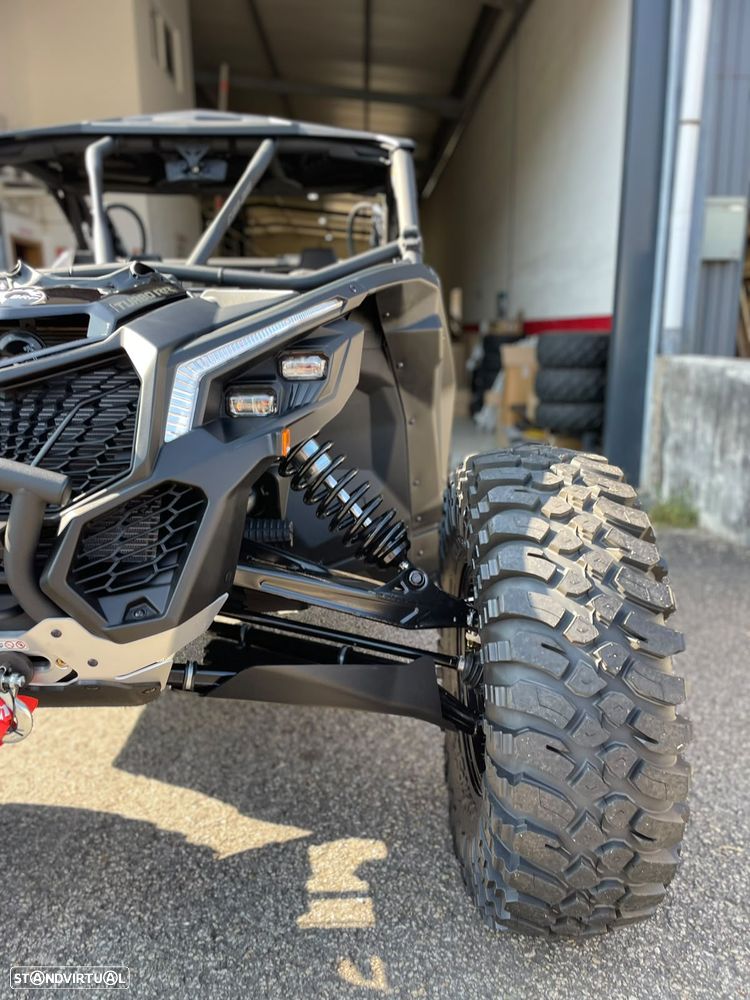 Can-Am Maverick X3 RC Turbo RR 2026 - Homologado - 16