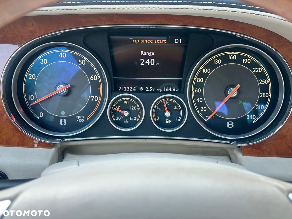 Bentley Continental GT V8 Convertible - 15