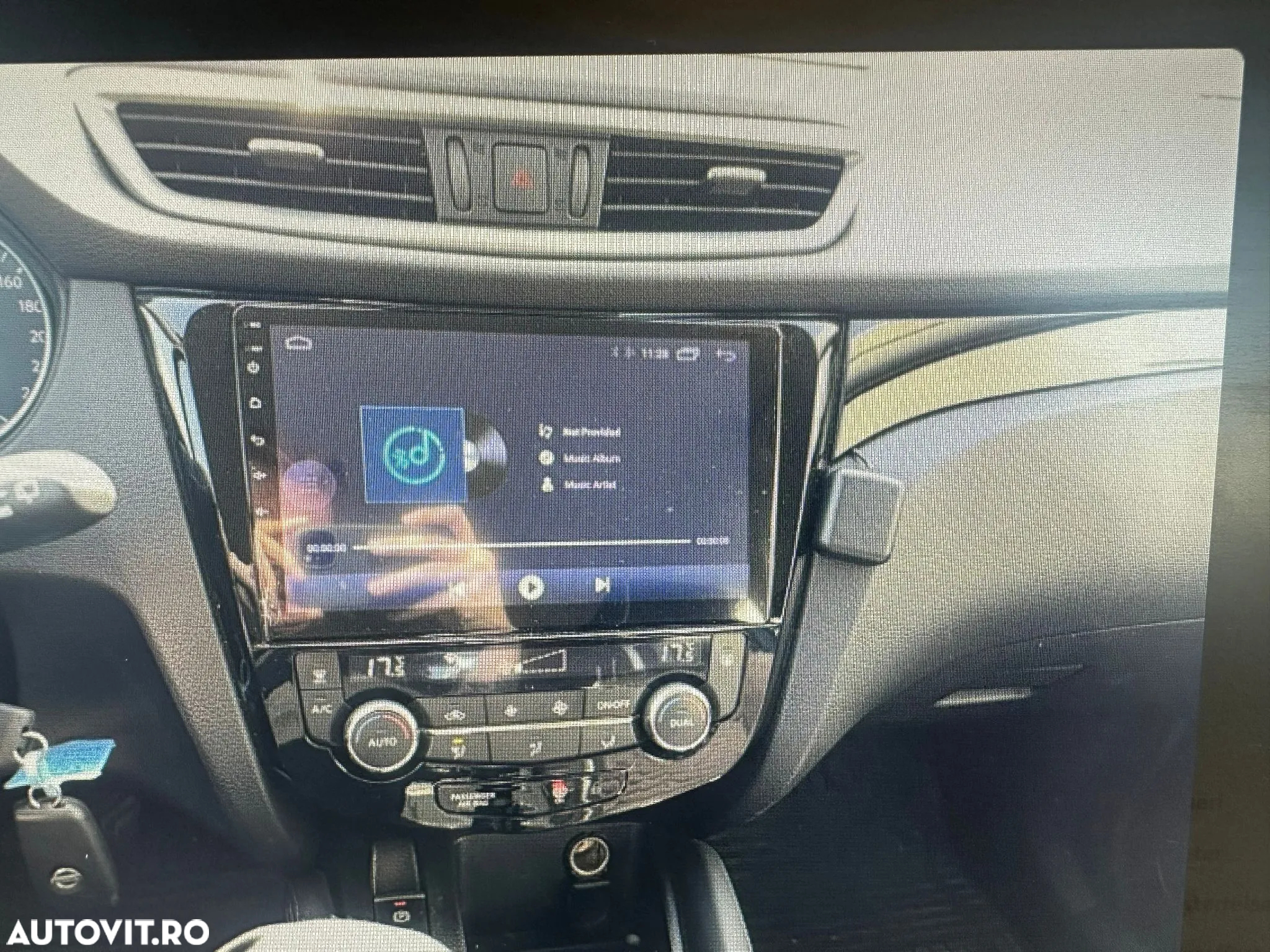 Nissan Qashqai 1.5 DCI Start/Stop N-Connecta - 9