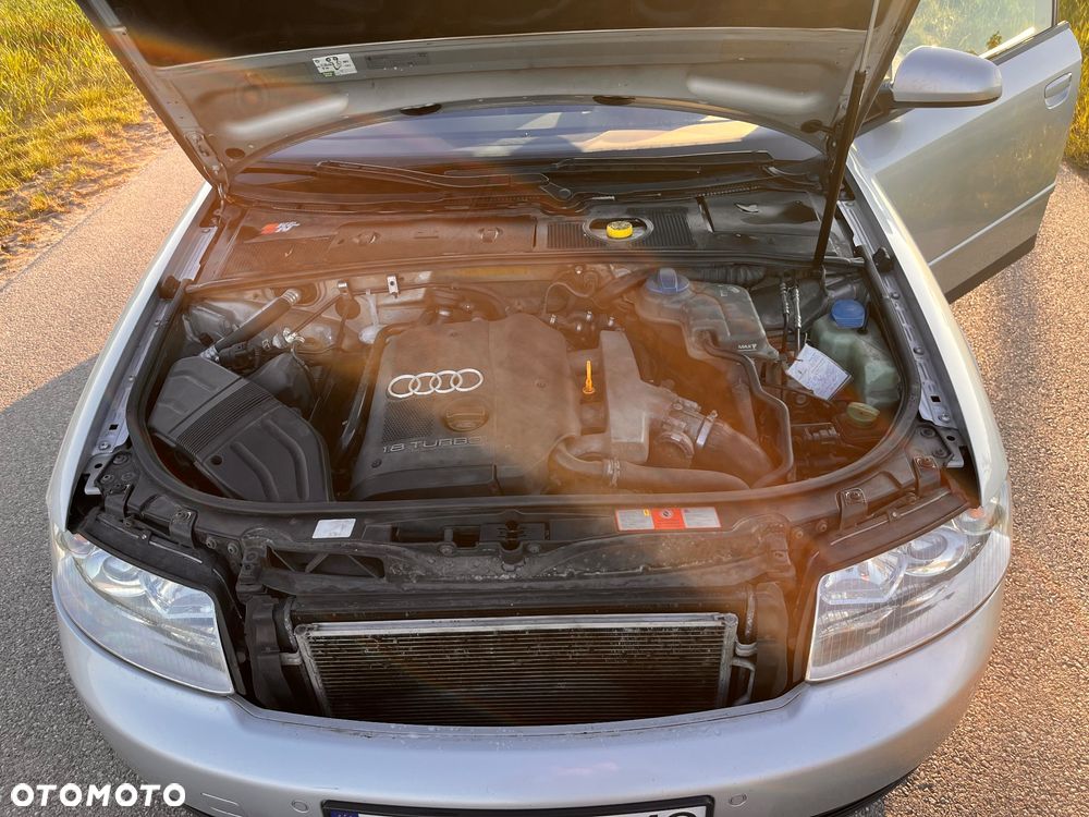 Audi A4 Limousine 1.8T - 16