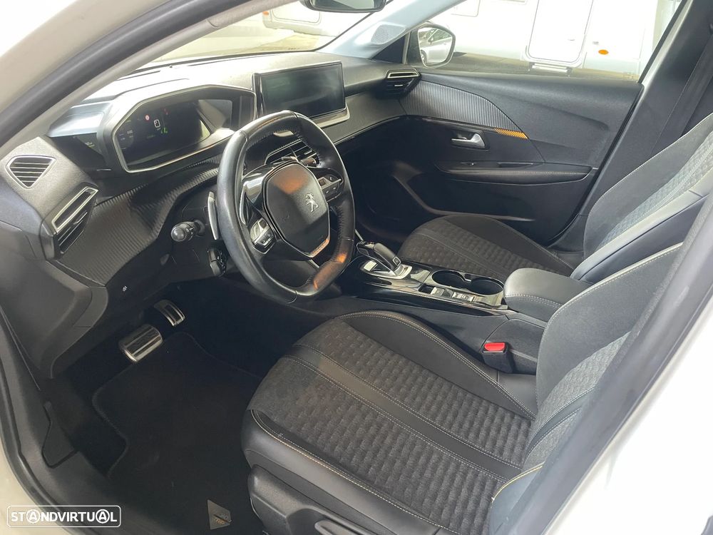 Peugeot 208 PureTech 100 EAT8 Allure Pack - 10