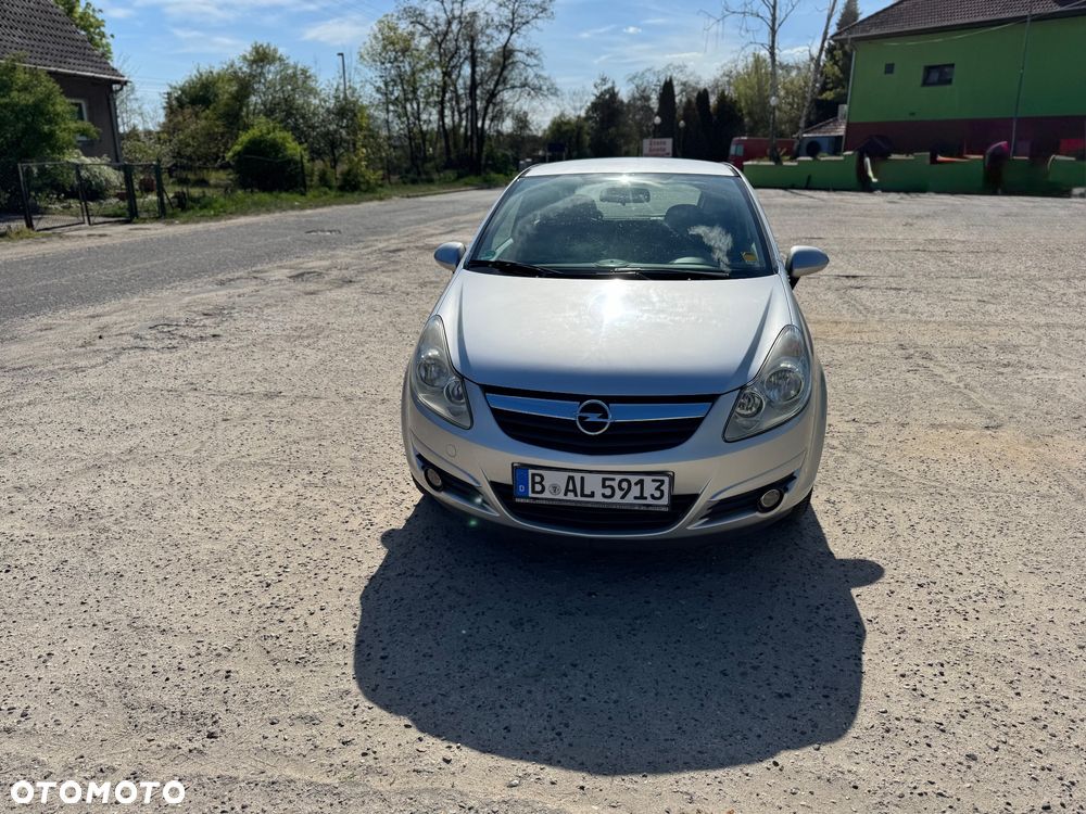 Opel Corsa - 2