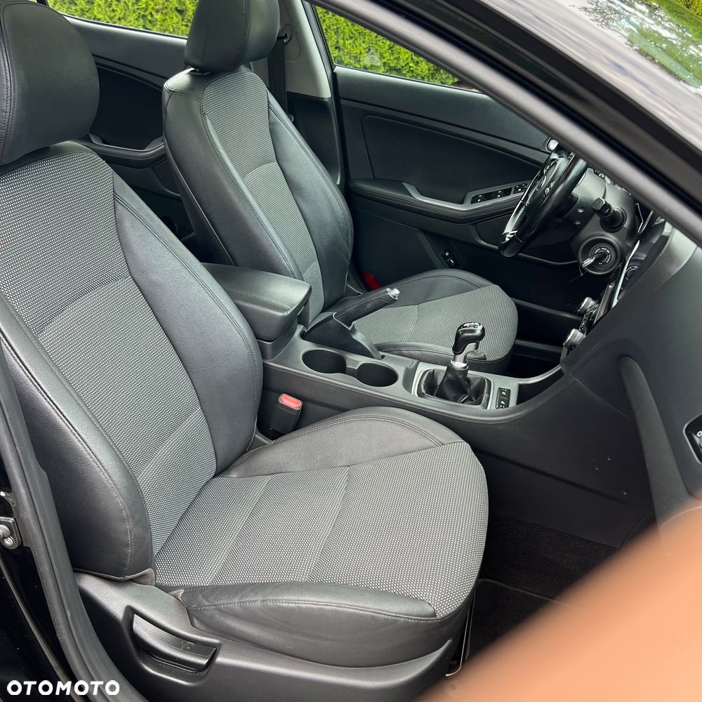 Kia Optima 1.7 CRDI Edition 7 - 30