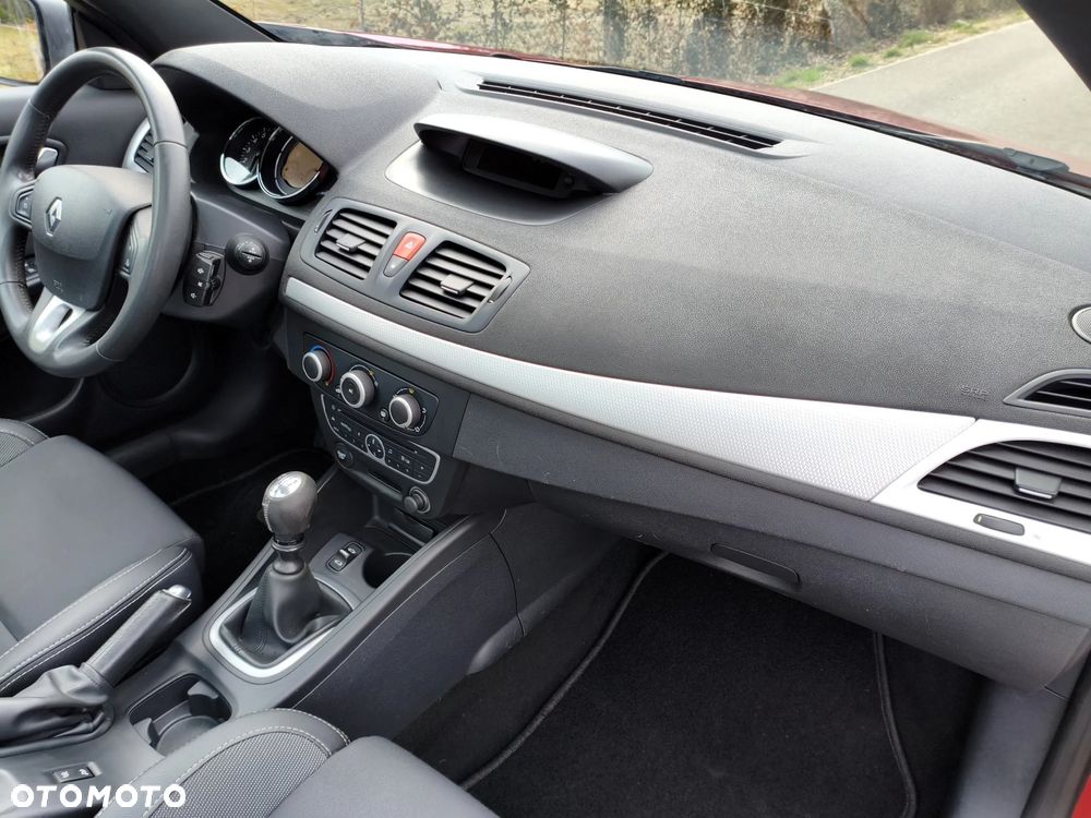 Renault Megane - 24