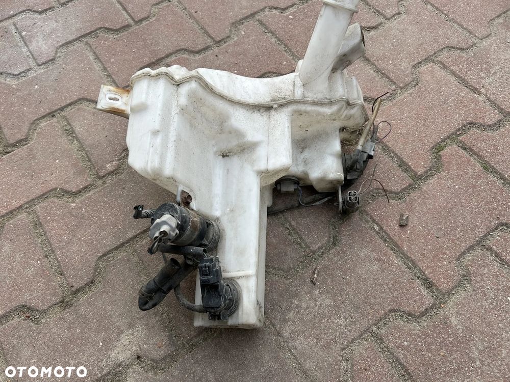 MAZDA 5 V I CR 2005-2008 ZBIORNICZEK DO SPRYSKIWACZY ZBIORNIK PŁYNU POMPKA POMPKI - 3