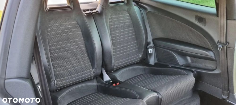 Volkswagen Scirocco - 9