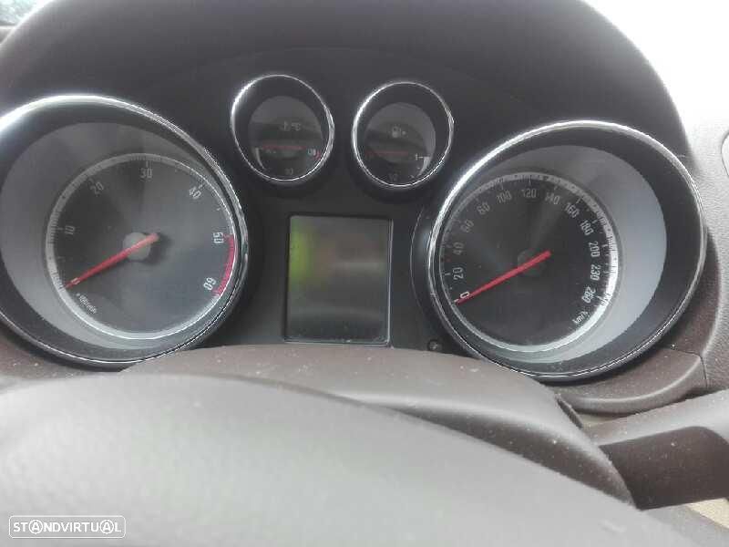 QUADRANTE OPEL INSIGNIA BERLINA - 1