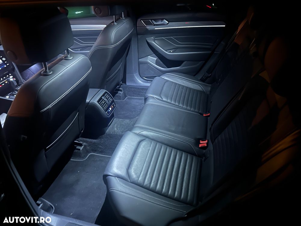 Volkswagen Passat 2.0 TDI SCR DSG Business - 14