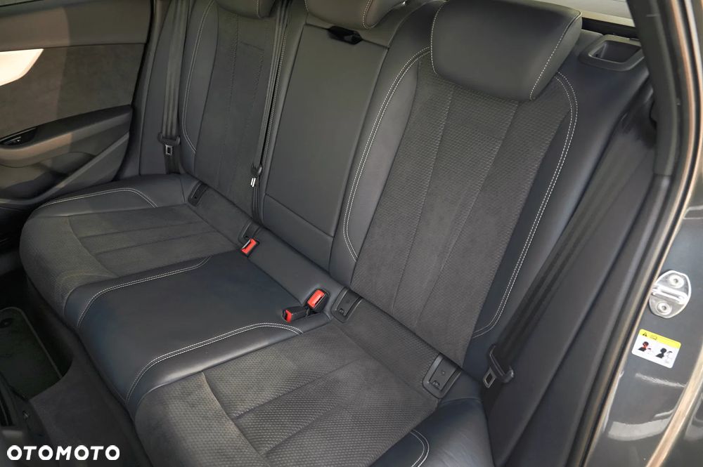 Audi A4 Avant 2.0 TDI S tronic quattro sport - 26