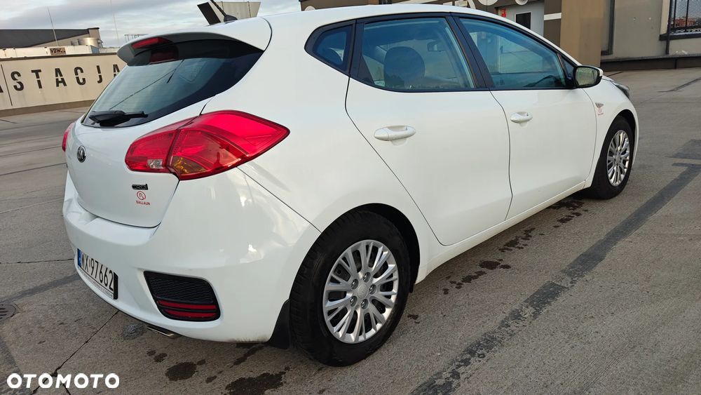Kia Ceed 1.6 CRDi M - 6