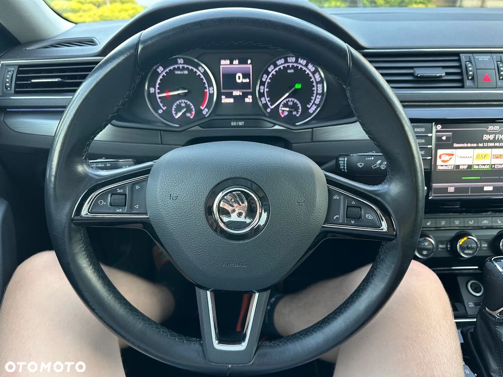 Skoda Superb 2.0 TDI DSG Ambition - 12