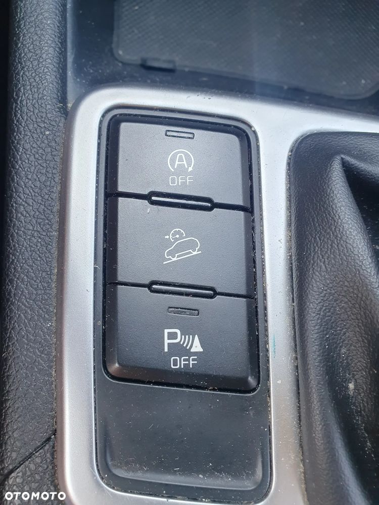 Kia Sportage 1.6 GDI L 2WD - 23