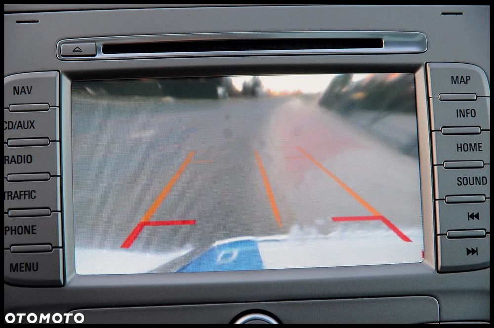 Ford Kuga 2.0 TDCi Titanium - 8