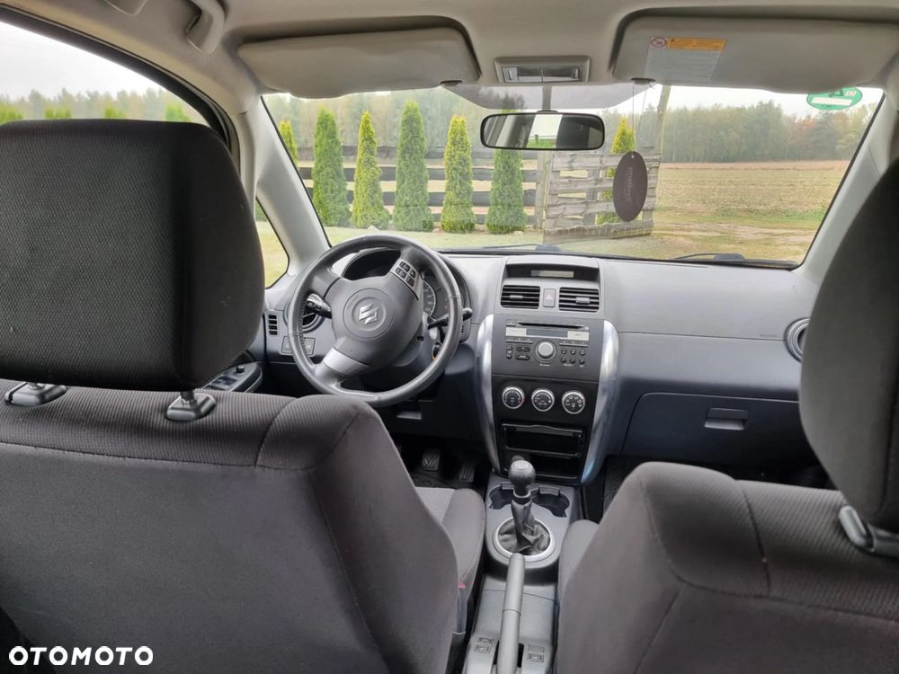 Suzuki SX4 1.6 GLX / Comfort - 9