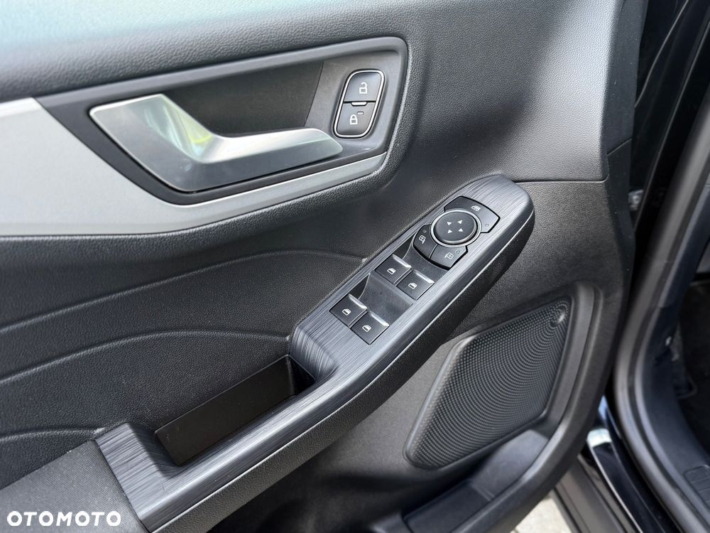 Ford Kuga 1.5 EcoBoost TITANIUM - 29