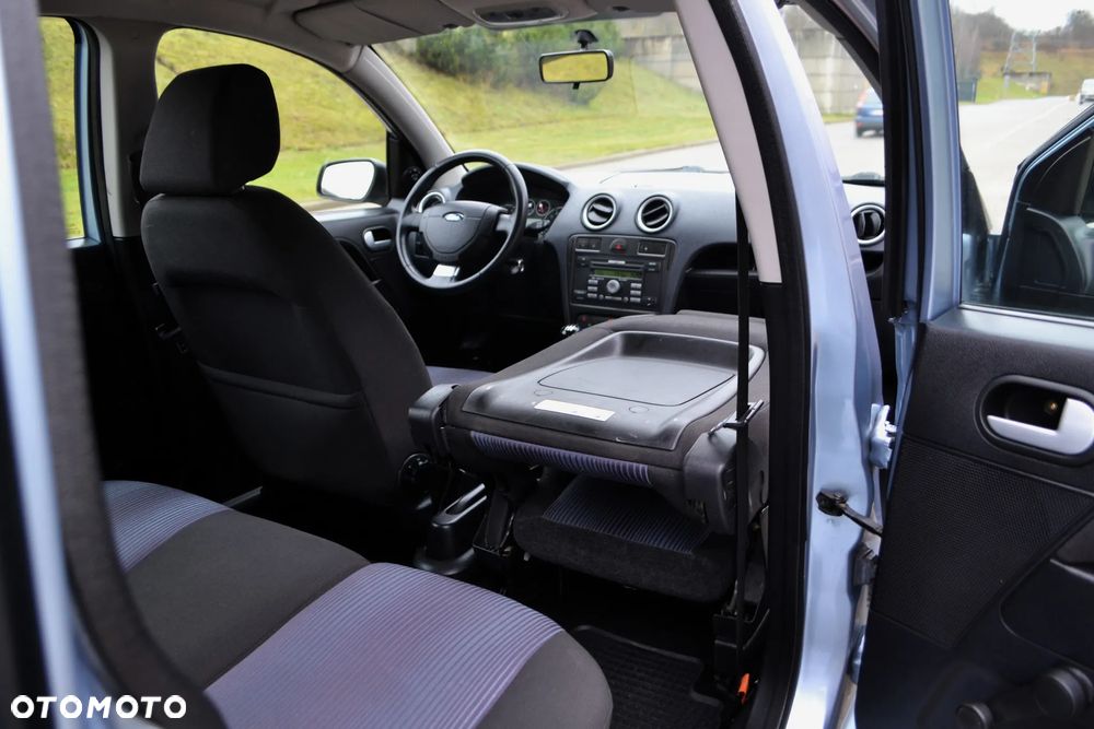 Ford Fusion 1.6 Ambiente - 14