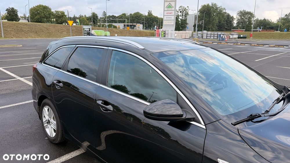 Kia Ceed 1.6 CRDi SCR M - 12