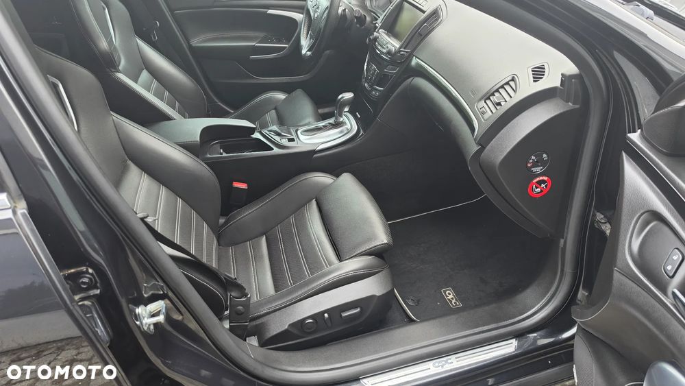 Opel Insignia 2.8 V6 Turbo 4x4 Automatik OPC - 13