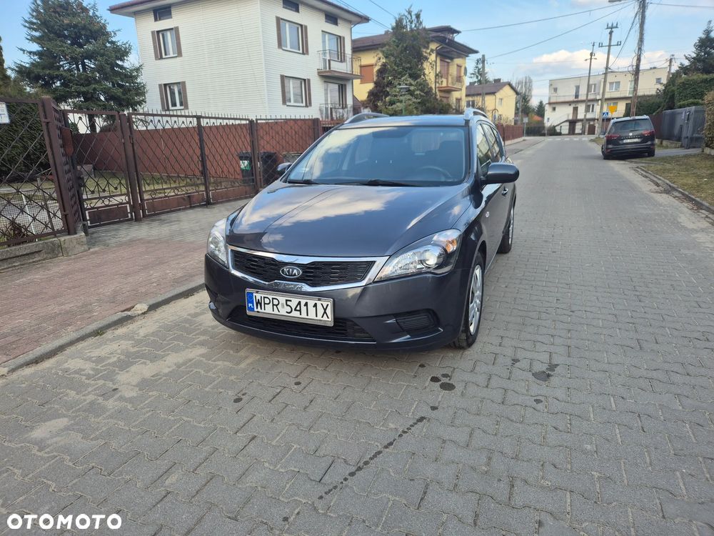Kia Ceed 1.4 CVVT Attract - 3
