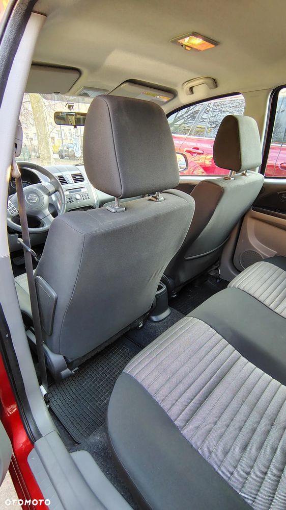 Suzuki SX4 1.6 Premium - 20