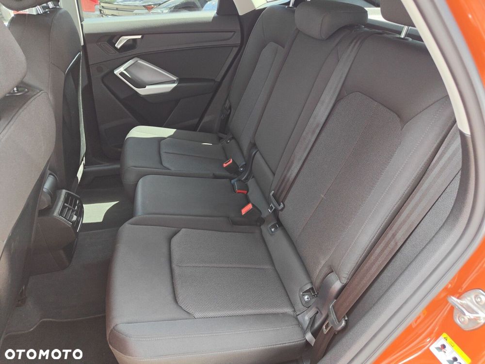Audi Q3 35 TFSI mHEV Advanced S tronic - 17