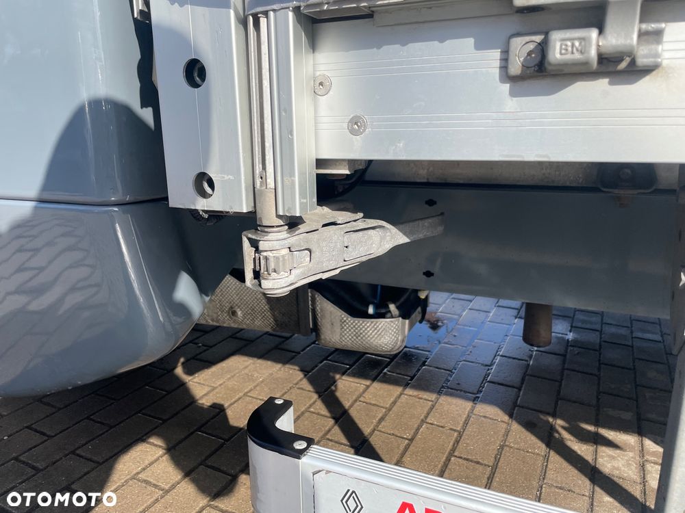Renault Master - 22