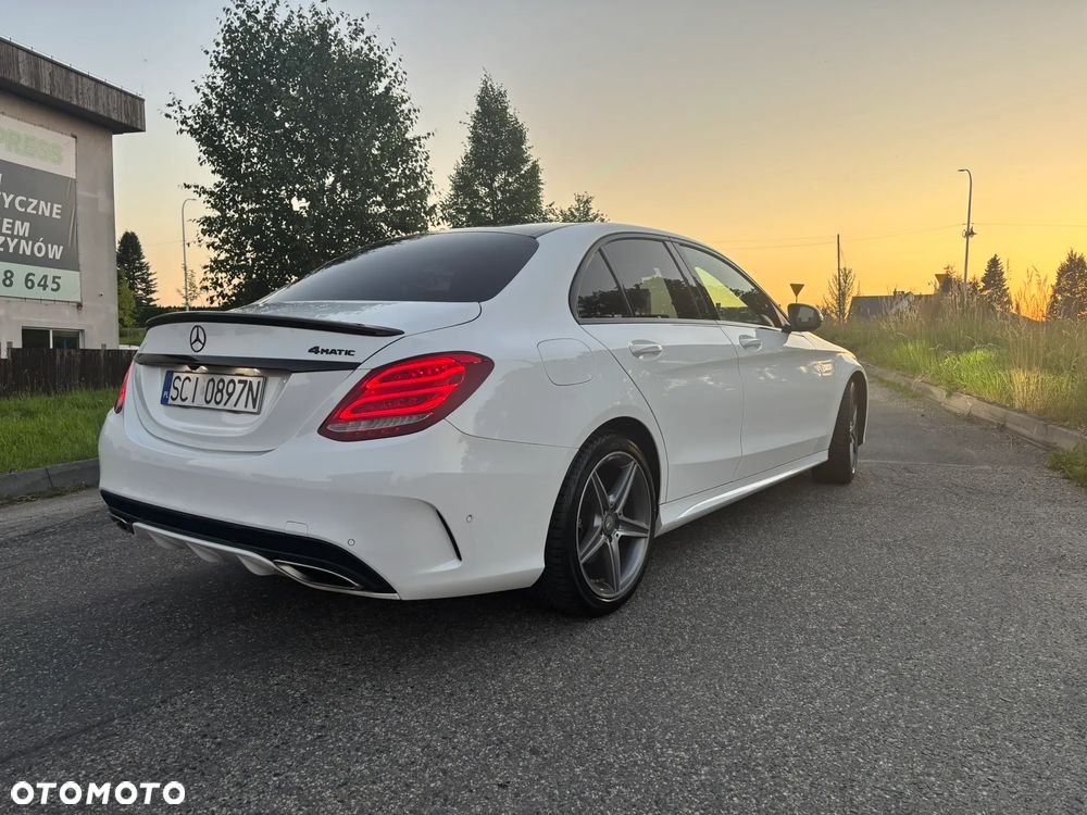 Mercedes-Benz Klasa C 200 4-Matic 7G-TRONIC - 17
