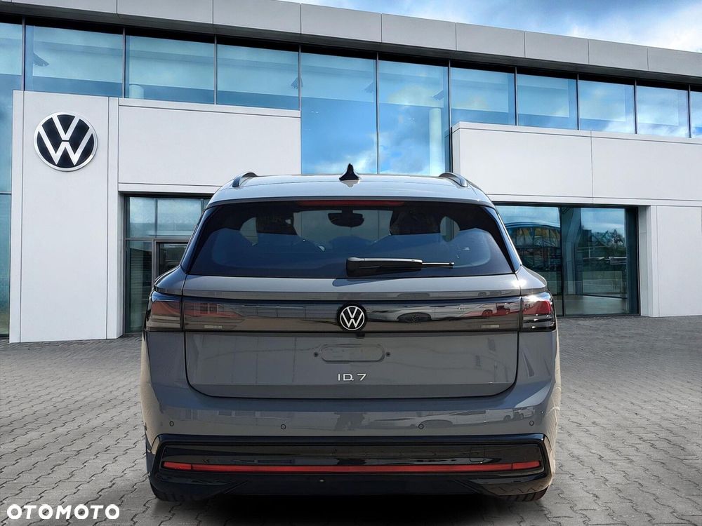 Volkswagen ID.7 - 8