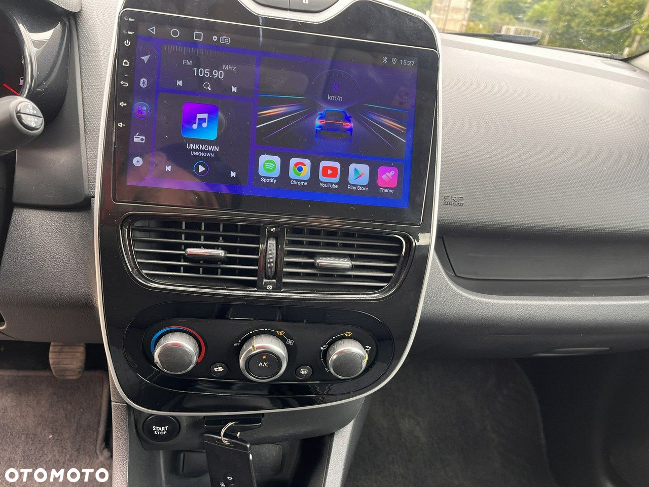 Renault Clio - 19