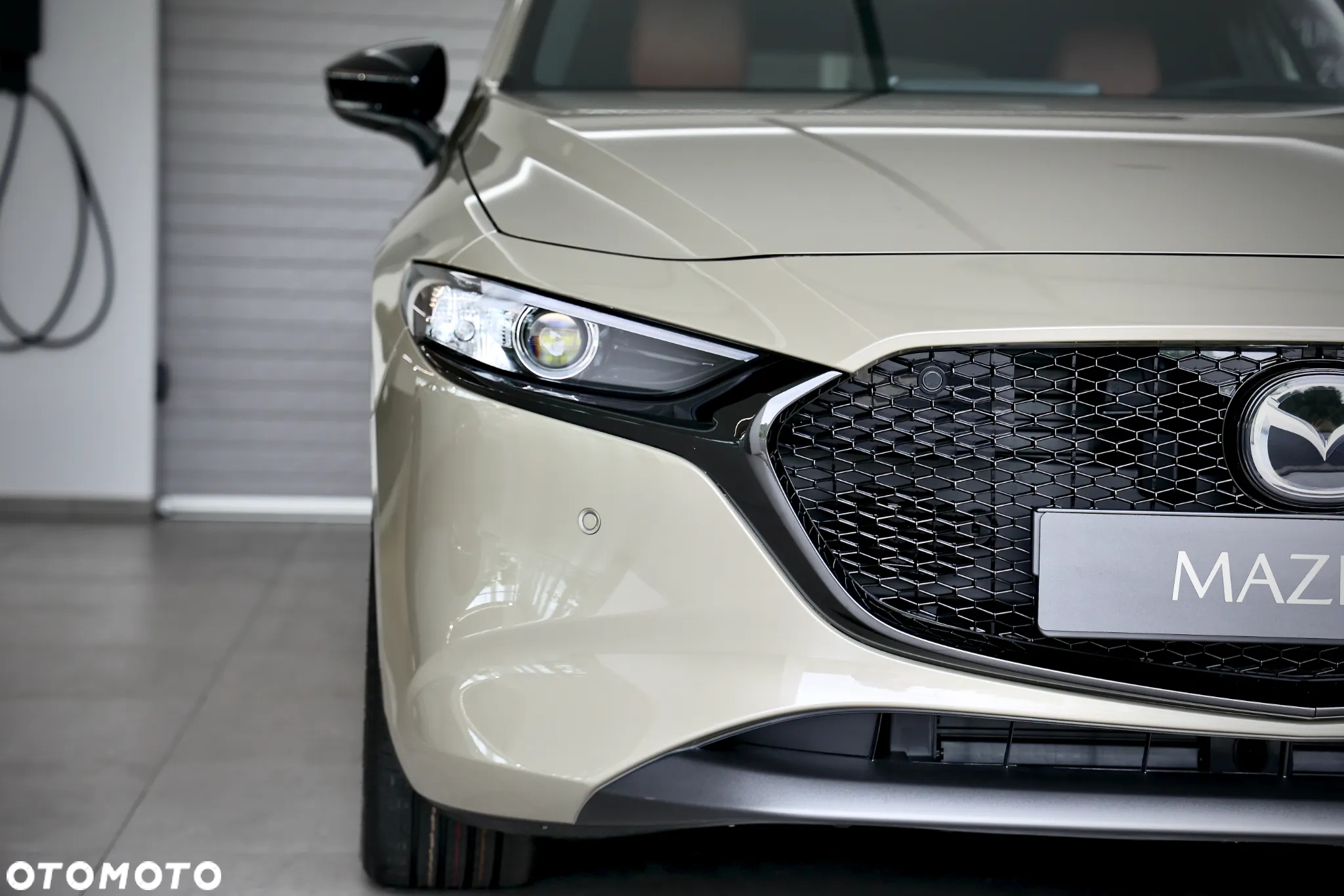 Mazda 3 - 6