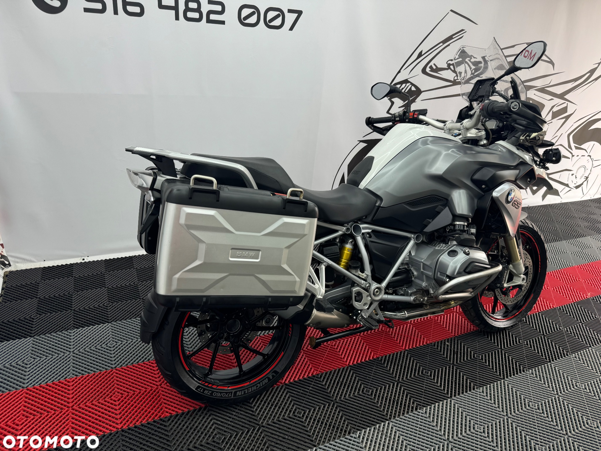 BMW R - 3