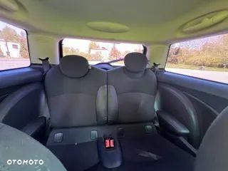 MINI Cooper Standard - 14