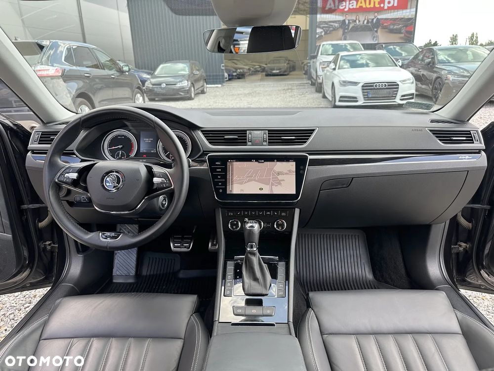 Skoda Superb 2.0 TSI L&K DSG - 6