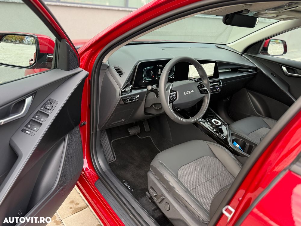 Kia Niro 1.6 GDI HEV 2WD OPF Aut. Vision - 28