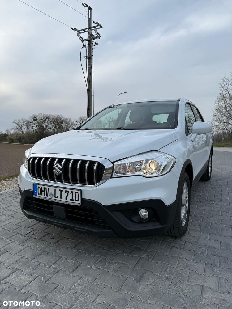 Suzuki SX4 1.5 Comfort - 23