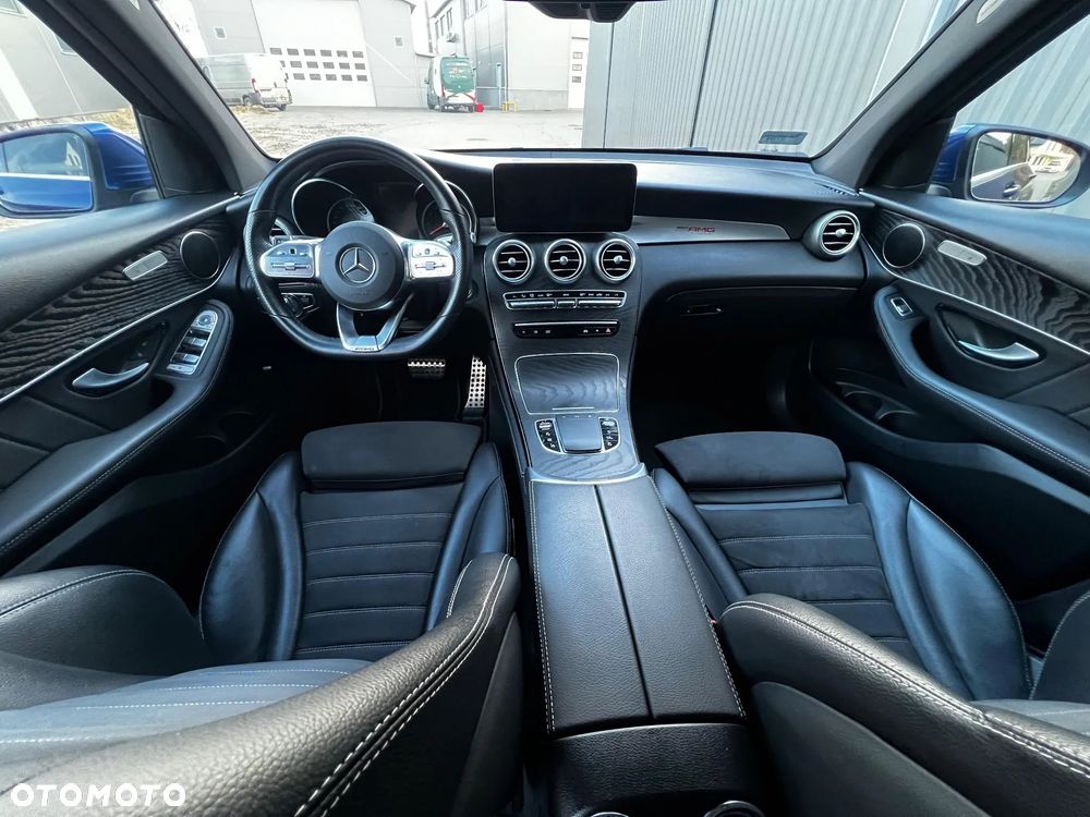 Mercedes-Benz GLC - 24